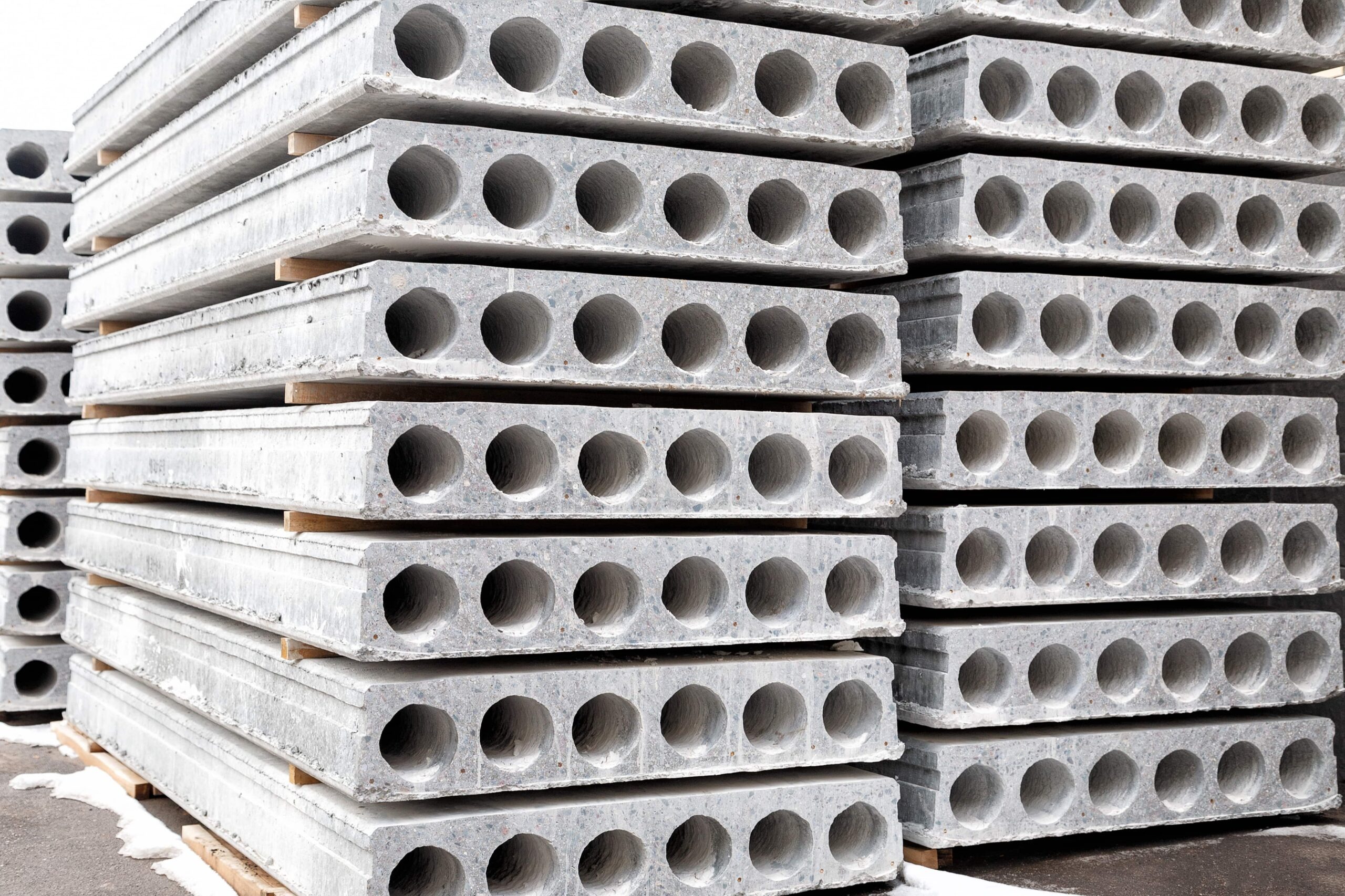 shutterstock_1646741536 (2)-min Yüngül Beton Nümunəsi